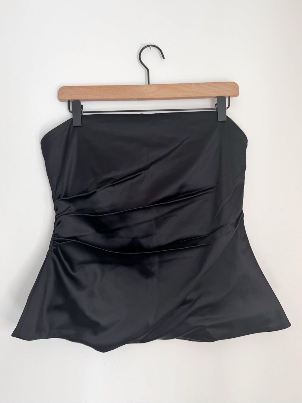 NWT Abercrombie Long Length Satin Tube Top Black Size Large